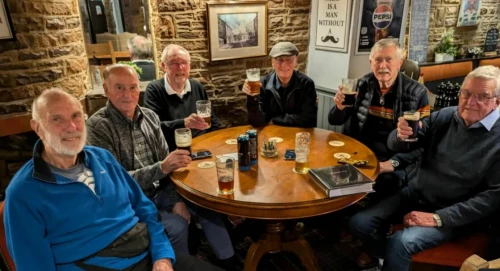 pub friends now